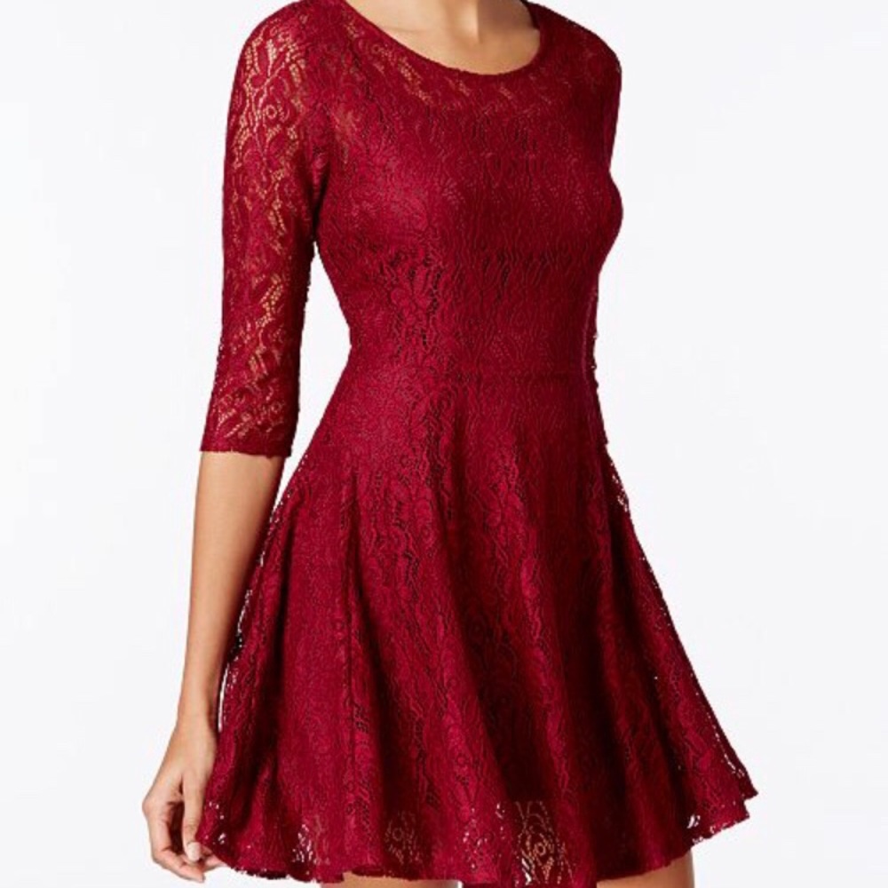💕BEAUTIFUL maroon lace dress💕